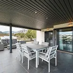 Hoyo 100 Views Terrace Pools