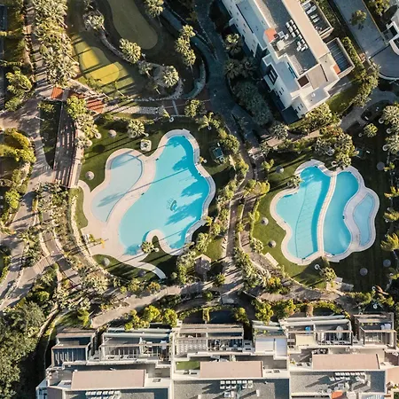 Hoyo 100 Views Terrace Pools Эстепона