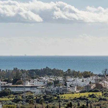 Hoyo 100 Views Terrace Pools Apartment Estepona