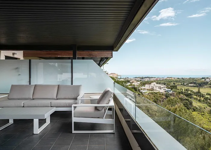 Hoyo 100 Views Terrace Pools * Estepona