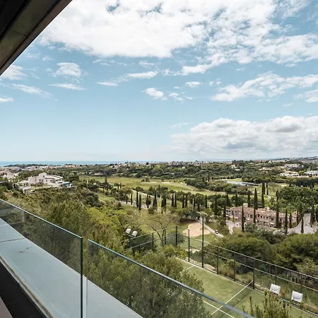 Hoyo 100 Views Terrace Pools *